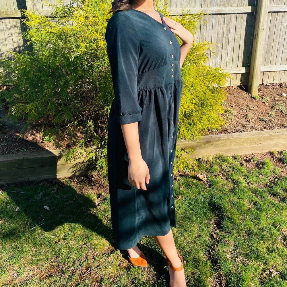 Green midi dress